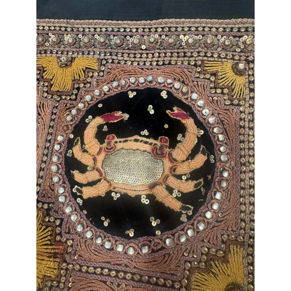 Vintage Burmese Kalaga Shwe Chi Doe Hand Embroidered Tapestry 46